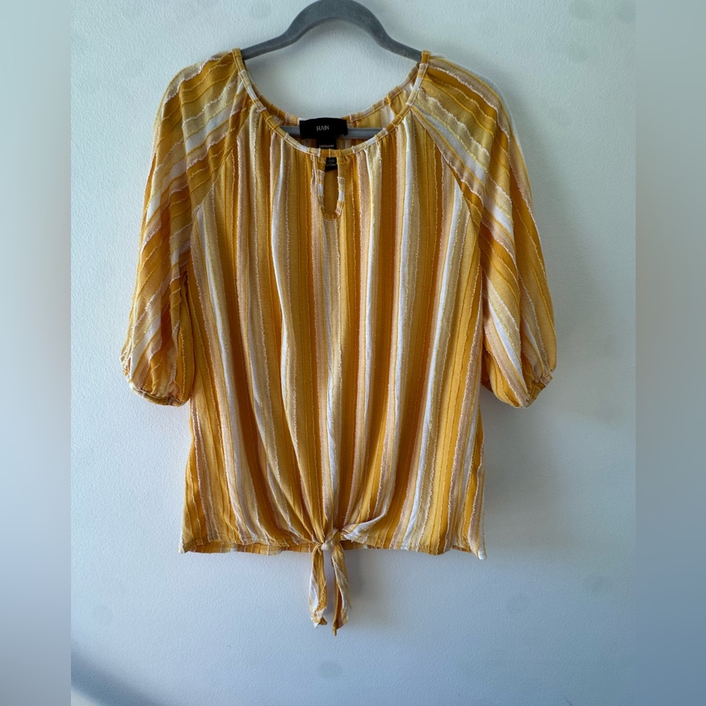 Textured tie-front blouse